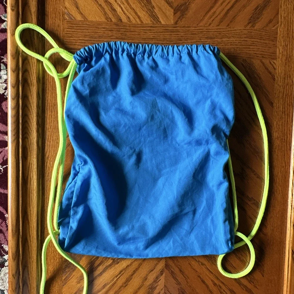 Nike Just Do It Drawstring Gym Bag Blue/Green 15L Polyester Adjustable BA5120